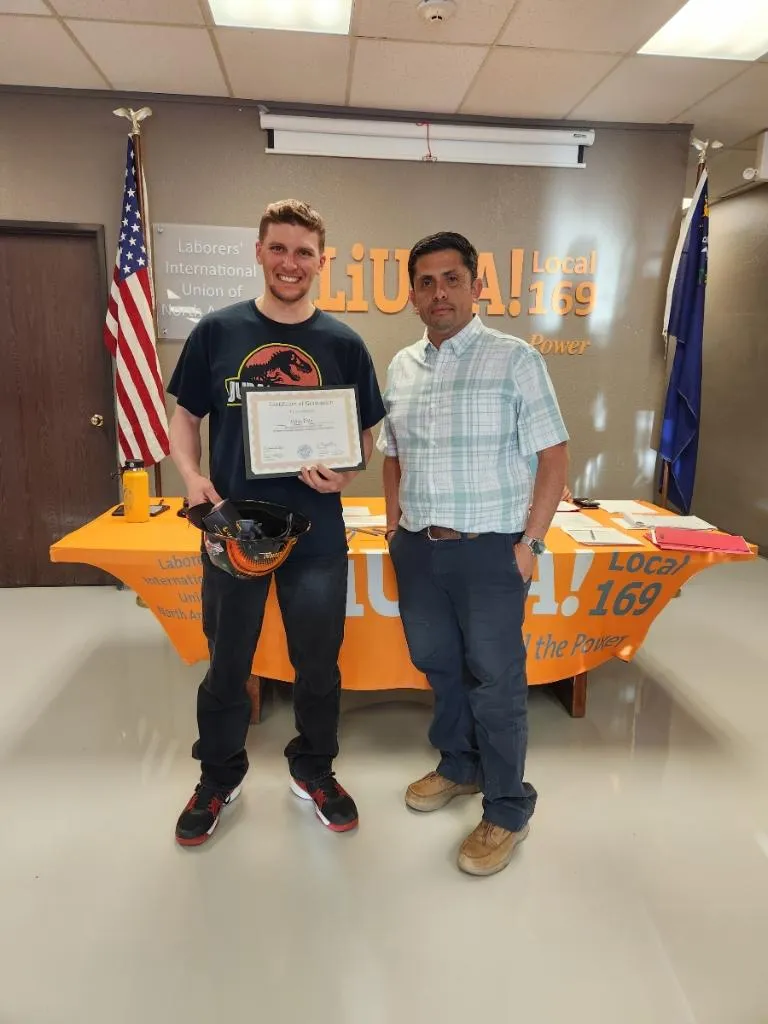 Brian Daly becomes a Journeyman after graduating from Apprenticeship.