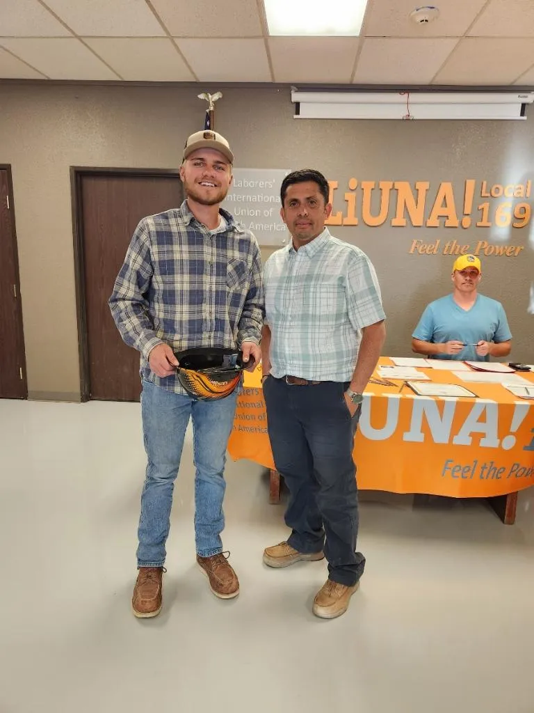 Derek-Beckman becomes a Journeyman after graduating from Apprenticeship.